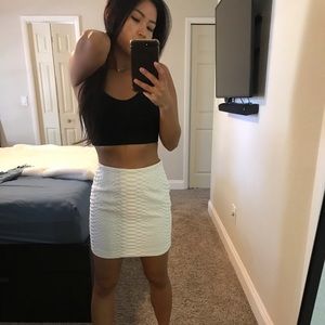 Textured white skirt
